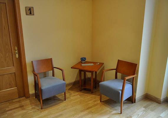 Hostal Puerta Del Valle La Cistérniga Exteriör bild